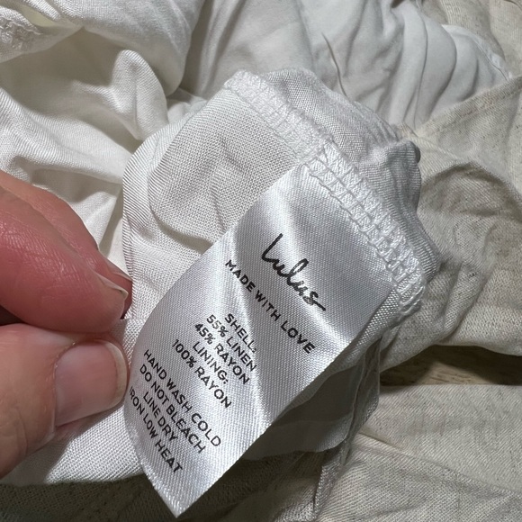 NWT Lulus Romper size s🌻 - Picture 4 of 5